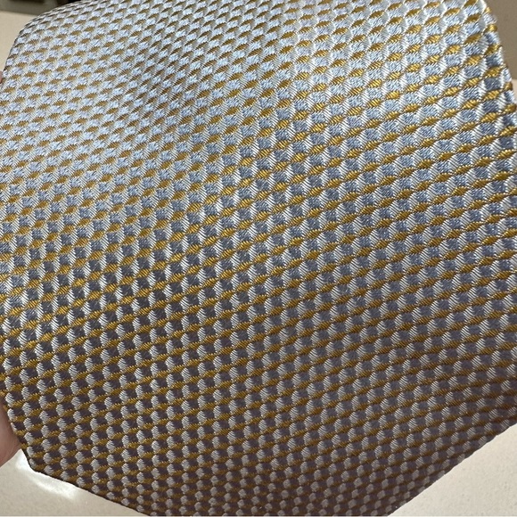 Storehouse iridescent tie in blue/grey/gold see video for effect! - Picture 5 of 7